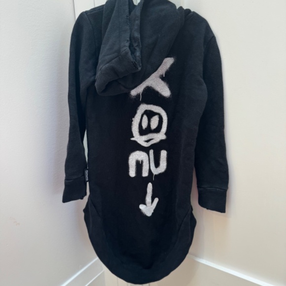 NUNUNU sweatshirt - Picture 2 of 3